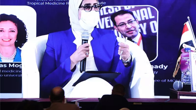 وزيرة الصحة: مصر تشارك مع 6 جهات دولية للحصول على لقاحات لفيروس كورونا وصلت للمرحلة الثالثة من التجارب السريرية