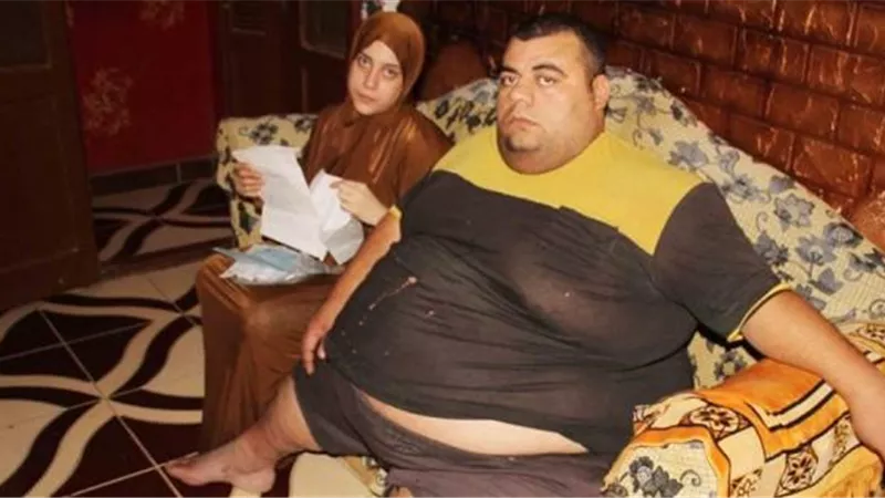الرئيس السيسي يأمر بنقل مريض السمنة المفرطة إلى دار الشفا بالقاهرة وتعين زوجته بالغربيه
