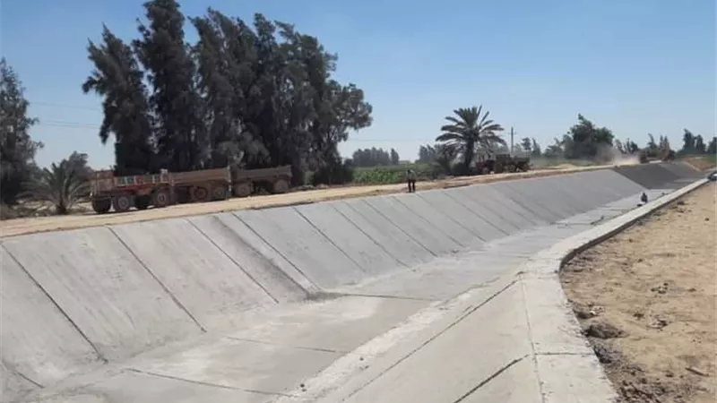 تنفيذاً للتكليفات الرئاسية .. طرح وتدبير الاعتمادات الماليه لعدد ٣٨٣ عمليه لتأهيل وتبطين الترع