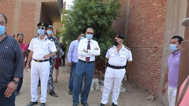 محافظ القليوبية يشهد حملة ازالة المباني المخالفة بقرية ابو سنة بقليوب