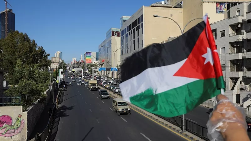 الأردن يمدد ساعات حظر التجول في كل محافظات المملكة بسبب كورونا