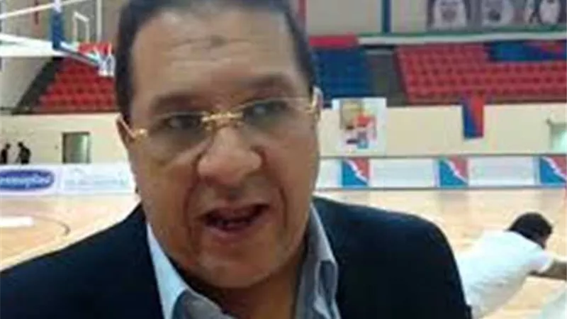 أحمد جلال إبراهيم: مصطفى محمد 