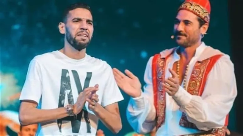 مجدي الهواري: أحمد عز صاحب فكرة تكريم مؤمن زكريا على مسرح علاء الدين.. فيديو