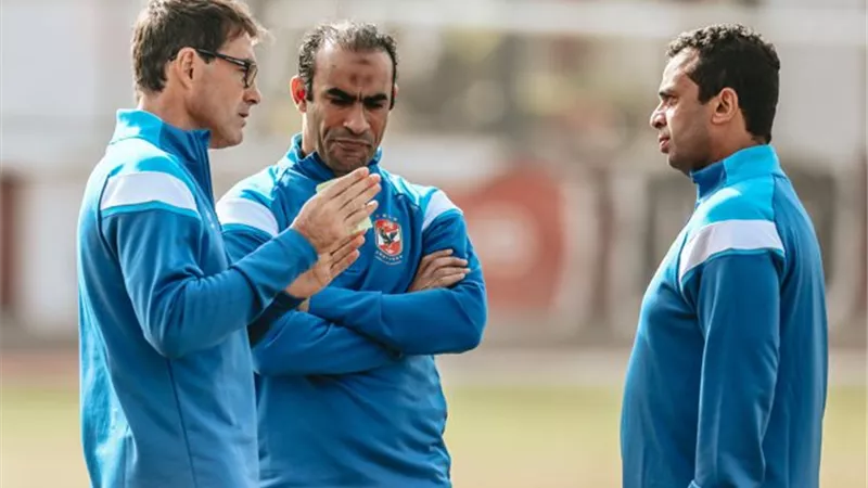 عبد الجليل: فايلر يكرر خطيئة حسام البدري وأي مدرب يقدر ياخد الدوري مع الأهلي