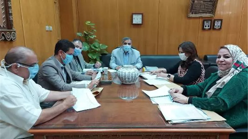 لجنة قيادات جامعة بنها تستقبل المتقدمين للوظائف الاشرافية