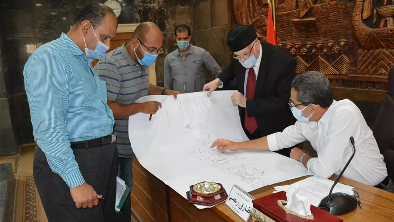 محافظ الغربية ...يناقش أعمال استكمال المجزر النصف آلى بحصة شبشير وإزالة المعوقات
