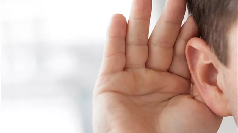 خبراء الصحة كورونا يؤثر على حاسة السمع ويتسبب فى تدهورها