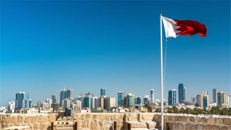 البحرين ترفع سقف الدين لـ15 مليار دينار لتمويل الإنفاق العام