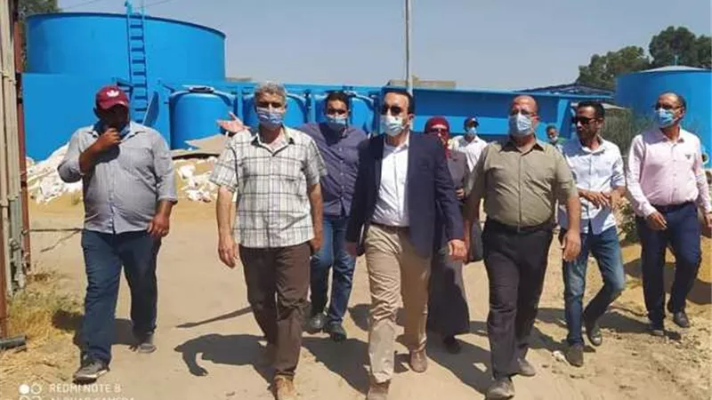 نائب محافظ الإسماعيلية يتفقد مجمع محطات مياه القصاصين .صور