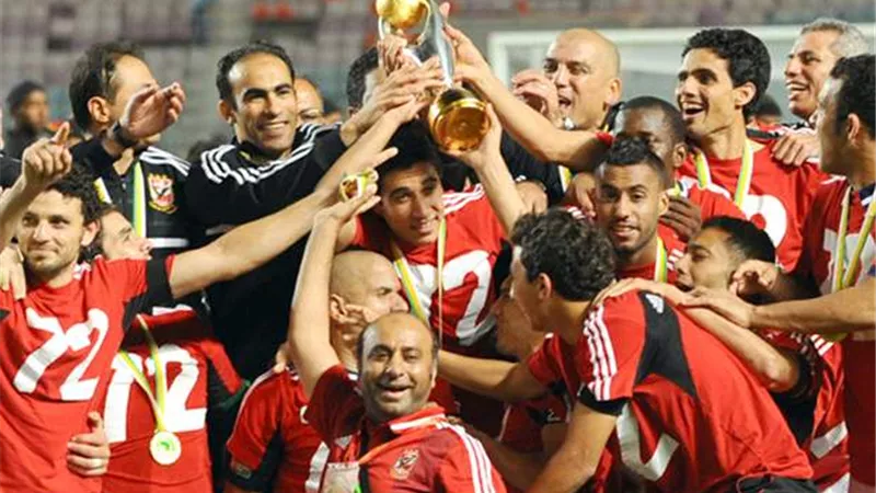 أكثر 10 أندية تتويجًا بالبطولات الدولية.. الأهلى فى المركز الثانى