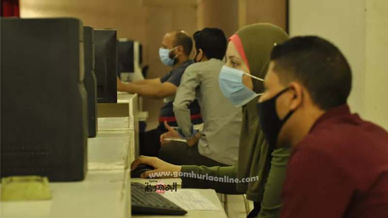 ١٥٠ طالبا وطالبة فى اليوم الاول لمكتب تنسيق جامعة المنيا