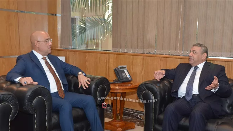 وزير الإسكان يلتقى رئيس اتحاد المقاولين العراقيين لبحث سبل التعاون المشترك