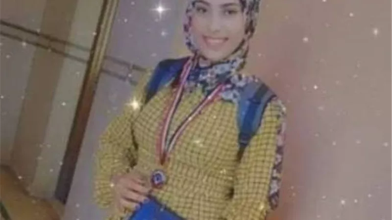 ابنة الإسماعيلية تحصد فضية الجمهورية لرفع الأثقال.. صور