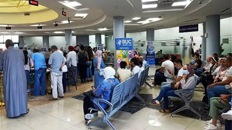 إقبال كبير من طلاب الثانوية العامة على كليات جامعة بدر.. تعرف على رابط التقديم بالصور