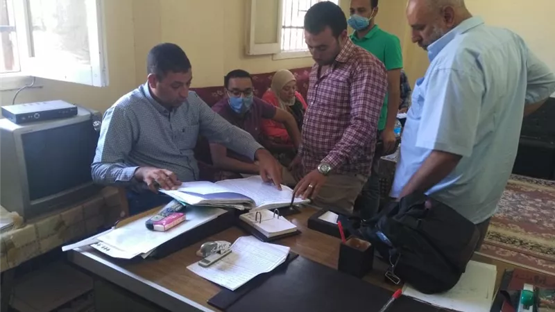 لجنة متابعة الموقف الخدمي بالقرى تواصل جهودها الميدانية خلال زيارتها لقرية بياض العرب