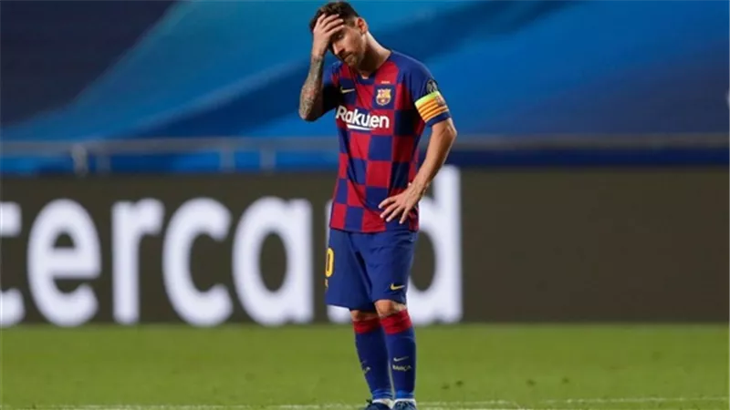 برشلونة يفجر مفاجأة في عقد ميسي بعد طلبه الرحيل المجاني