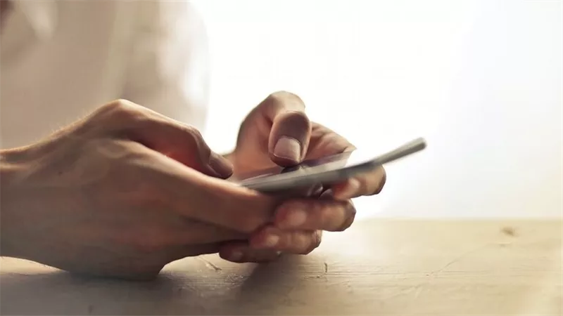 خبير يكشف طريقة جديدة لاجراء المكالمات الهاتفية في حال غياب الشبكة