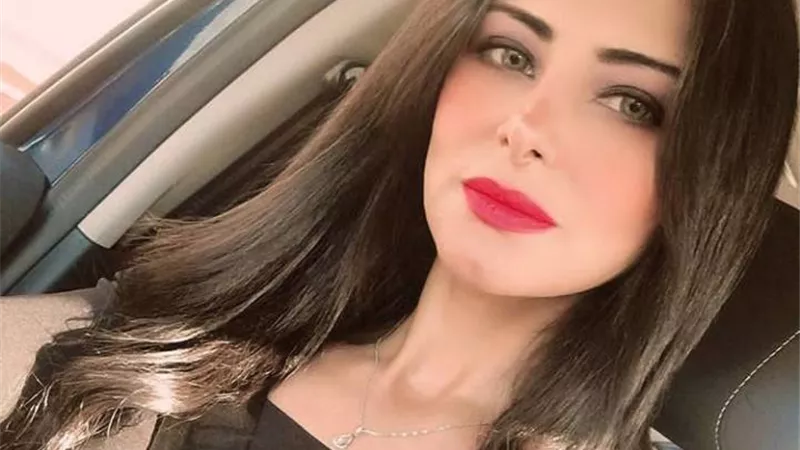 انجى خطاب تشعل انستجرام بإطلالة رقيقة