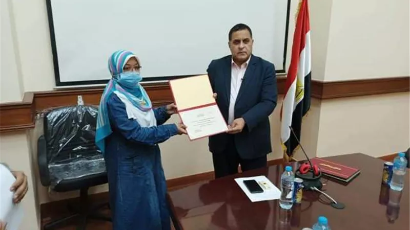 السكة الحديد تكرم العاملين من حملة الماجستير والدكتوراة..صور