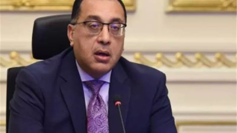 رئيس الوزراء يستعرض ملامح المرحلة الثانية من مبادرة حياة كريمة وبرنامج تنمية تطوير القرى المصرية