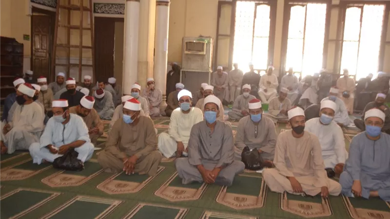 أوقاف إسنا تعقد اجتماعاً موسعاً أستعداداً لعودة صلاة الجمعة بالمساجد