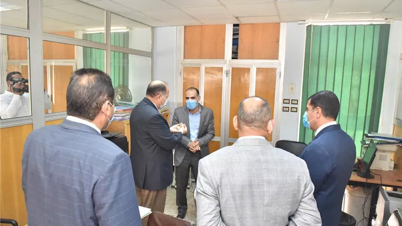 سعد يلتقى الرئيس التنفيذي للهيئة العامة للاستثمار لبحث سبل دعم بالمحافظة