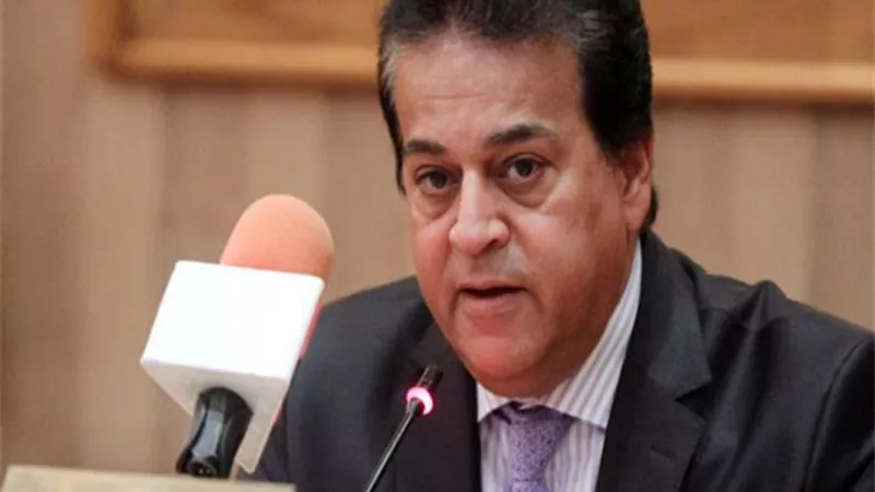 التعليم العالى تقدم ملفا لهيئة الدواء المصرية لبدء تصنيع لقاح ضد كورونا