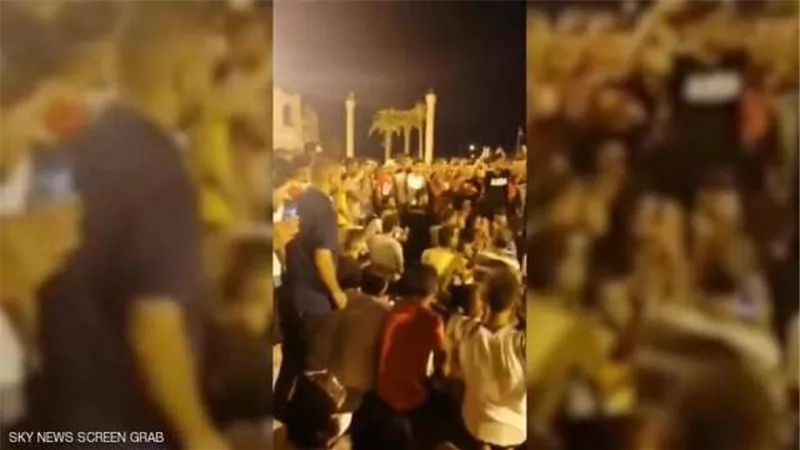 بعد احتجاجات طرابلس.. حكومة الوفاق توقف وزير داخليتها و