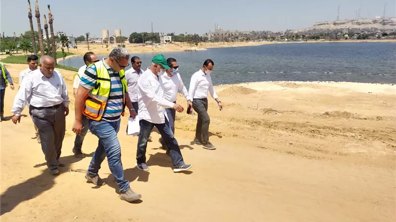 مسئولو الإسكان يتفقدون مشروع تطوير بحيرة عين الصيرة بمحافظة القاهرة