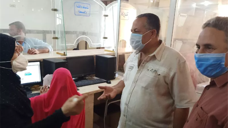 سكرتير مساعد أسيوط يتفقد المركز التكنولوجي بمركزي أبنوب