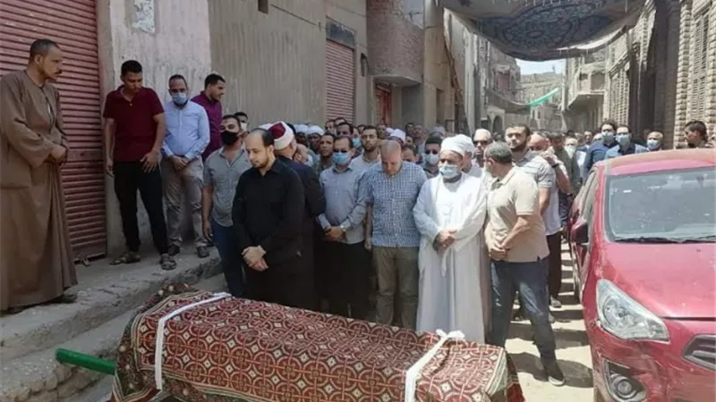 الالاف باسيوط يشيعون جثمان عصام بركات مرشح الاعادة بالشيوخ