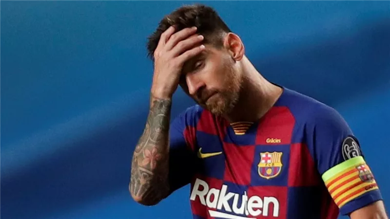 رابطة الدوري الإسباني تؤيد موقف برشلونة القانوني ضد ميسي