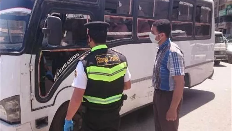 8900 جنية غرامات فورية من سائقي الشرقية لعدم ارتدائهم الكمامات