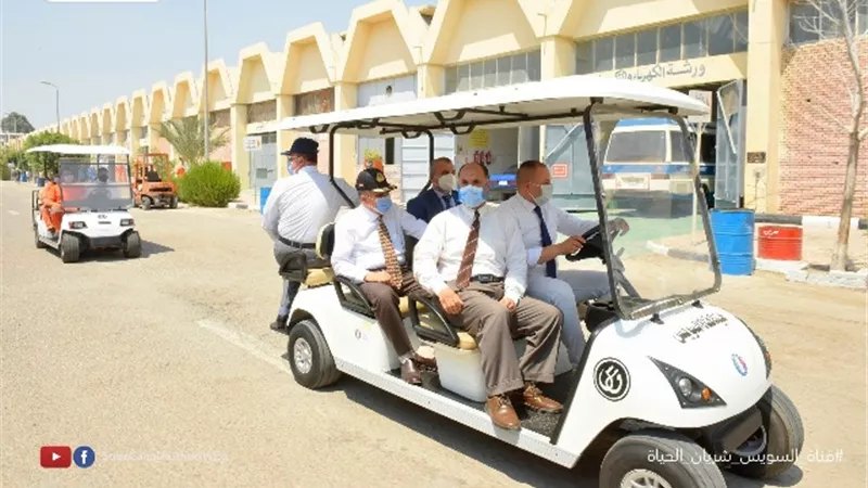 خلال جولة تفقدية .الفريق ربيع يشيد بمنظومة النقل في هيئة قناة السويس .صور