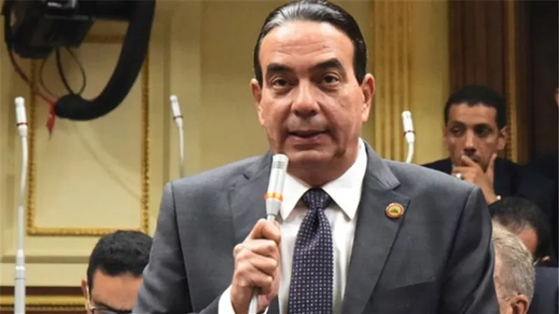 أبو العلا: المرحلة الثالثة من التجارب السريرية تضع مصر ضمن السباق العالمي لمواجهة كورونا