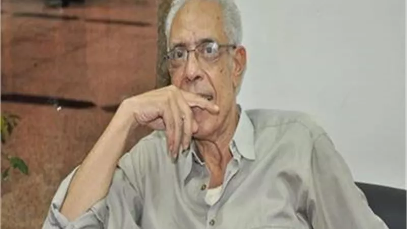 نبيل الحلفاوي ينفي علاقته بتغريدة تفيد برحيل مدرب الأهلي