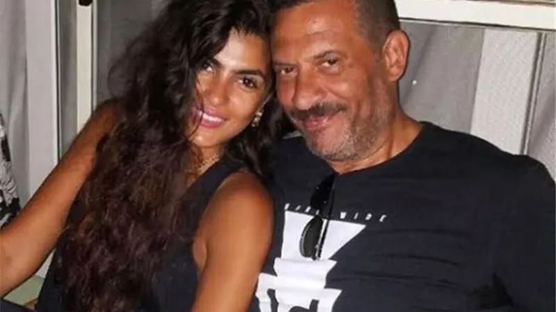 ماجد المصرى يحتفل بعيد ميلاد زوجته