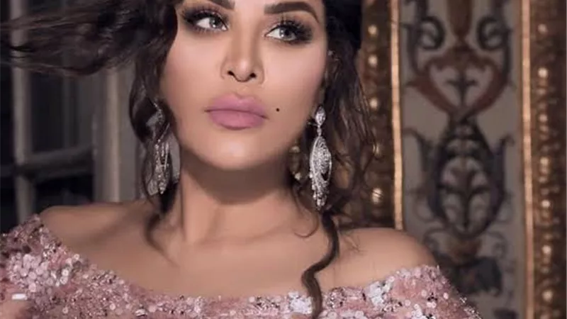 تعليق نارى من احلام عن زيارة فيروز لماكرون