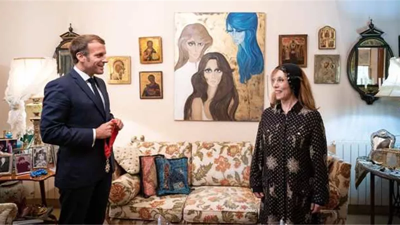 الصور الأولى للقاء فيروز والرئيس الفرنسي