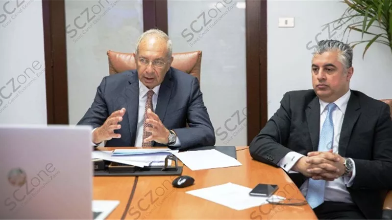 زكى: البنية التحتية للمنطقة الاقتصادية كفيلة باستقبال الصناعات المختلفة.. بالصور