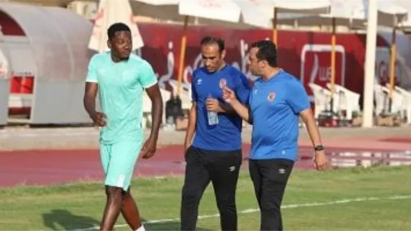 عبد الحفيظ يتابع آخر مستجدات حالة اللاعبين المصابين بالأهلى