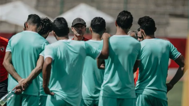 تفاصيل جلسة فايلر مع لاعبي الأهلي