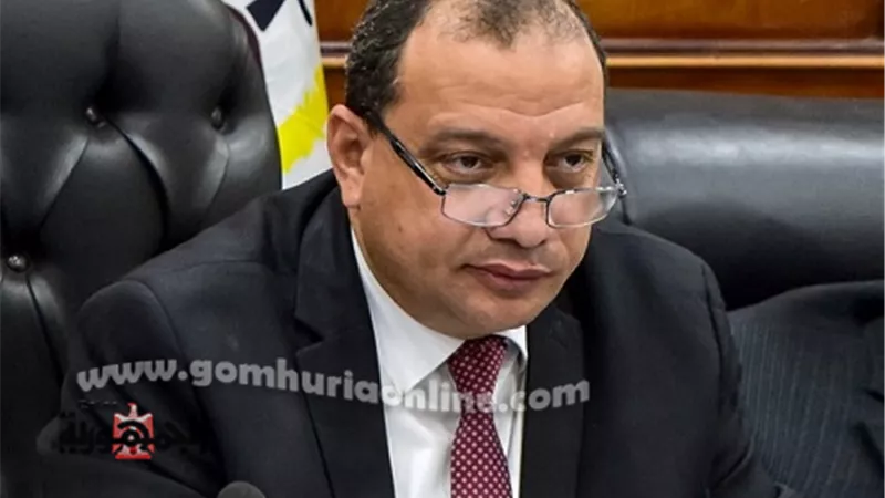 600 جنية مكافأة للعاملين بجامعة بنى سويف