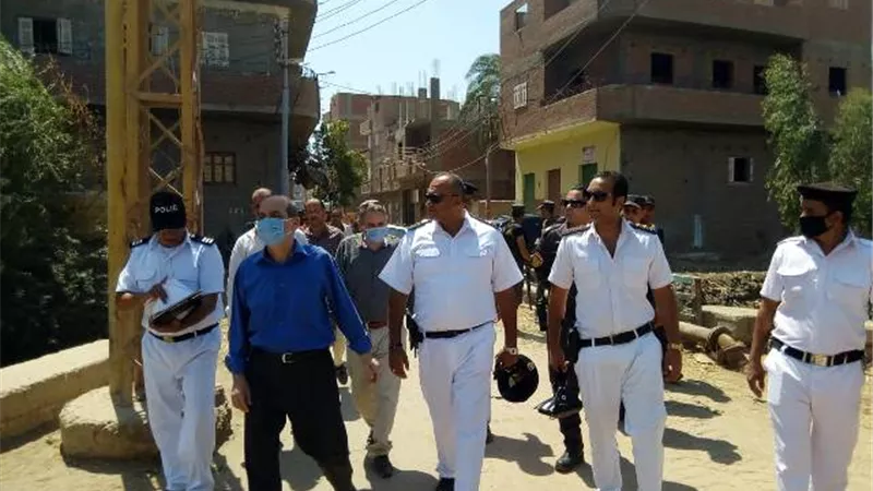محافظ أسيوط: تنفيذ 41 قرار إزالة لتعديات على أراضي زراعية وخط التنظيم بأبنوب.صور