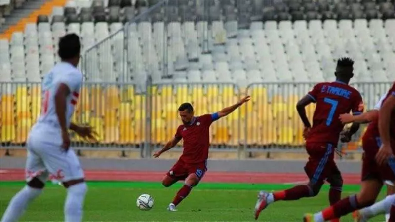 اتحاد الكرة يعلن طاقم تحكيم مباراة الزمالك وبيراميدز