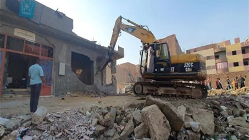 محافظة الجيزة تزيل 55 حاله تعد على الاراضي الزراعية بالمراكز