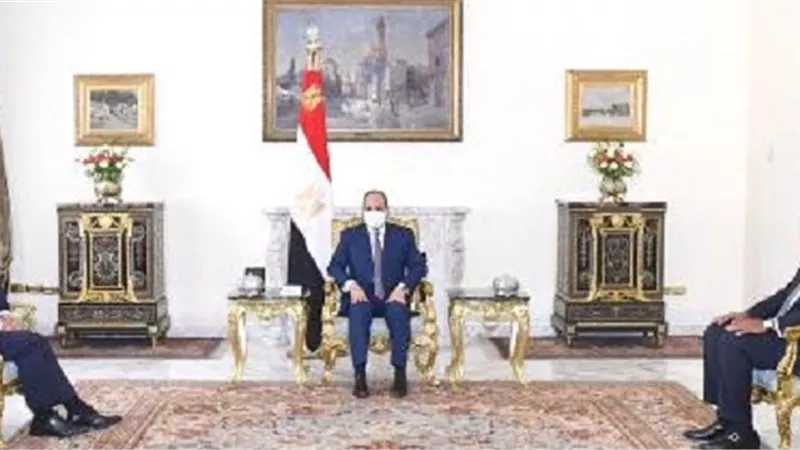 الاتحاد الأوروبي يشيد بدور مصر المحوري لتحقيق التوازن في القضية الليبية