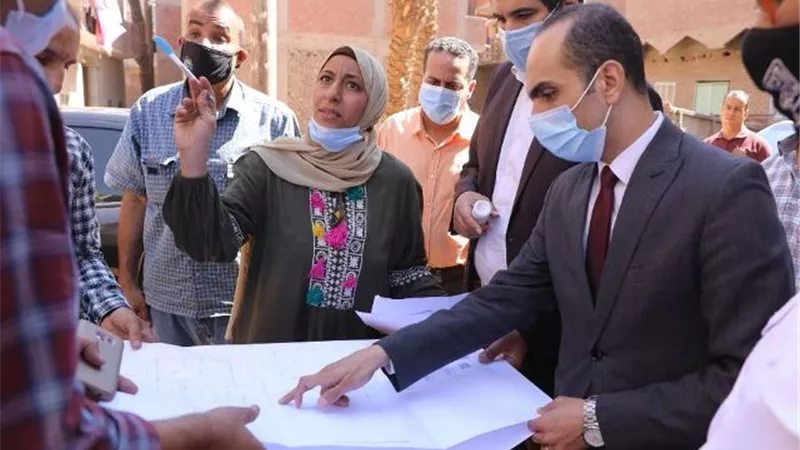 جولة تفقدية لمعاينة عدد من المنشآت والمباني في لجنة مراجعة تراخيص البناء بسوهاج