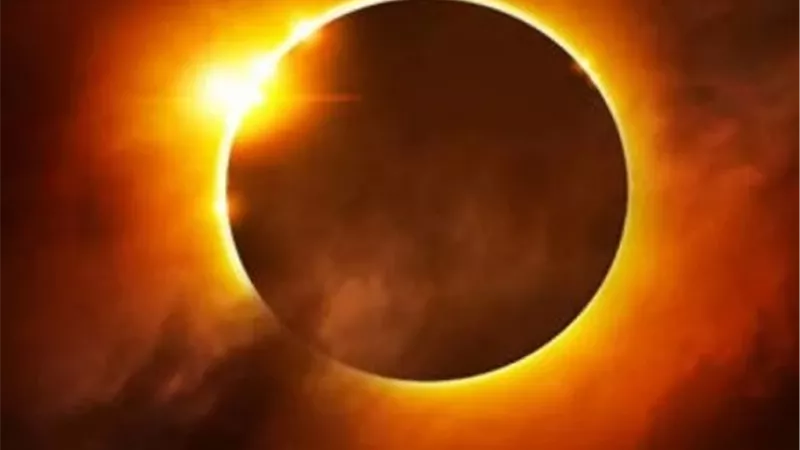 الكرة الارضية تشهد كسوفا كليا للشمس ديسمبر المقبل