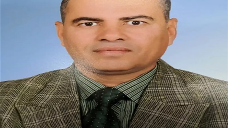 أسامة عرفات رئيسًا لقسم القانون العام بكلية الشريعة والقانون جامعة الأزهر بأسيوط